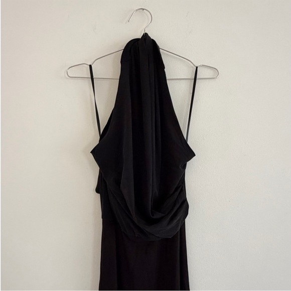 DISSH Black Garment with Label Detail - Picture 3 of 8